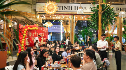 🎶 Đêm Acoustic “Hát Với Nhau” – Trải Nghiệm Ẩm Thực &amp; Âm Nhạc Nhẹ Nhàng Tại Làng Nướng Đông Nam Bộ 