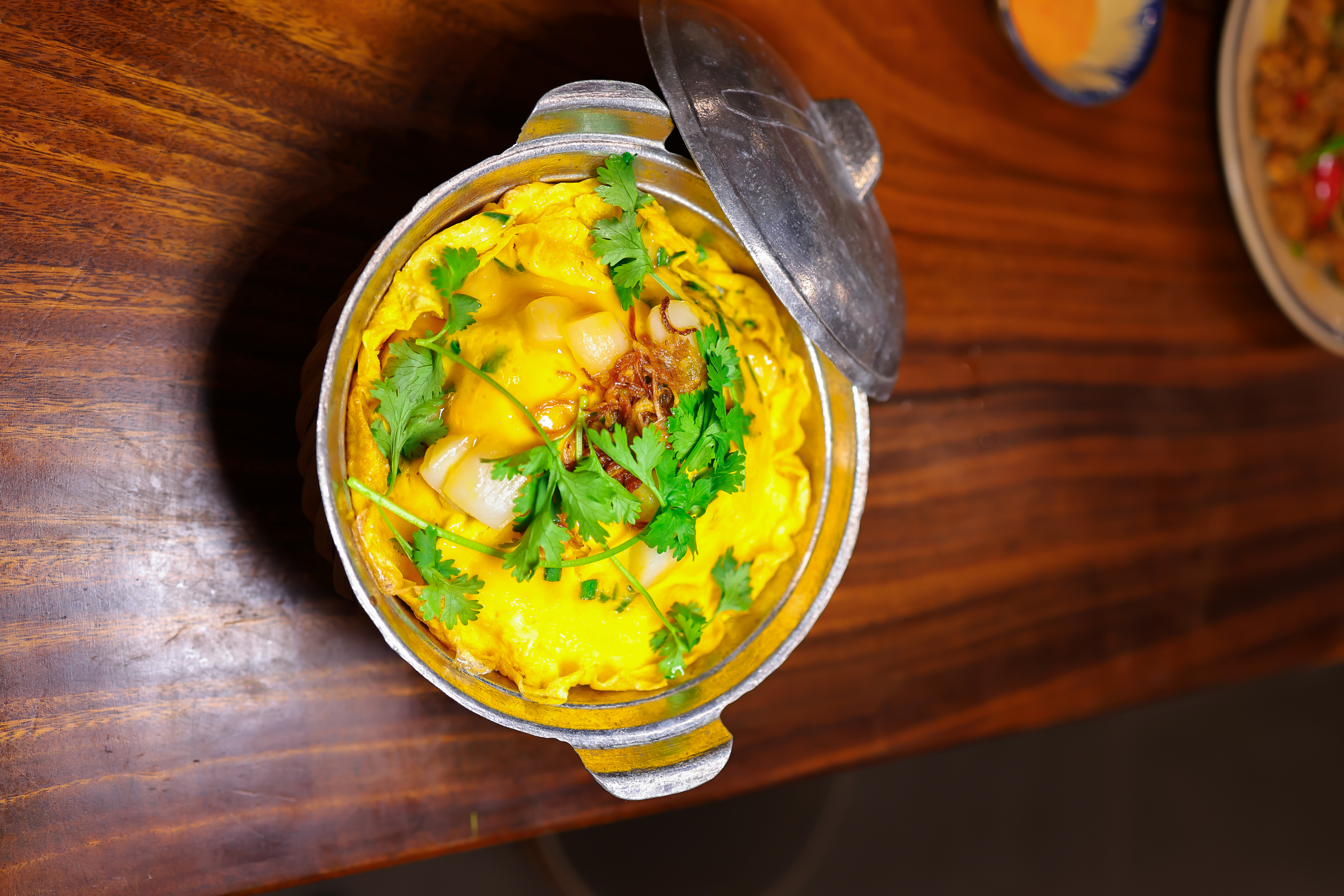 Cơm chiên sò điệp hải sản tươi sống giá rẻ tại Làng Nướng Đông Nam Bộ